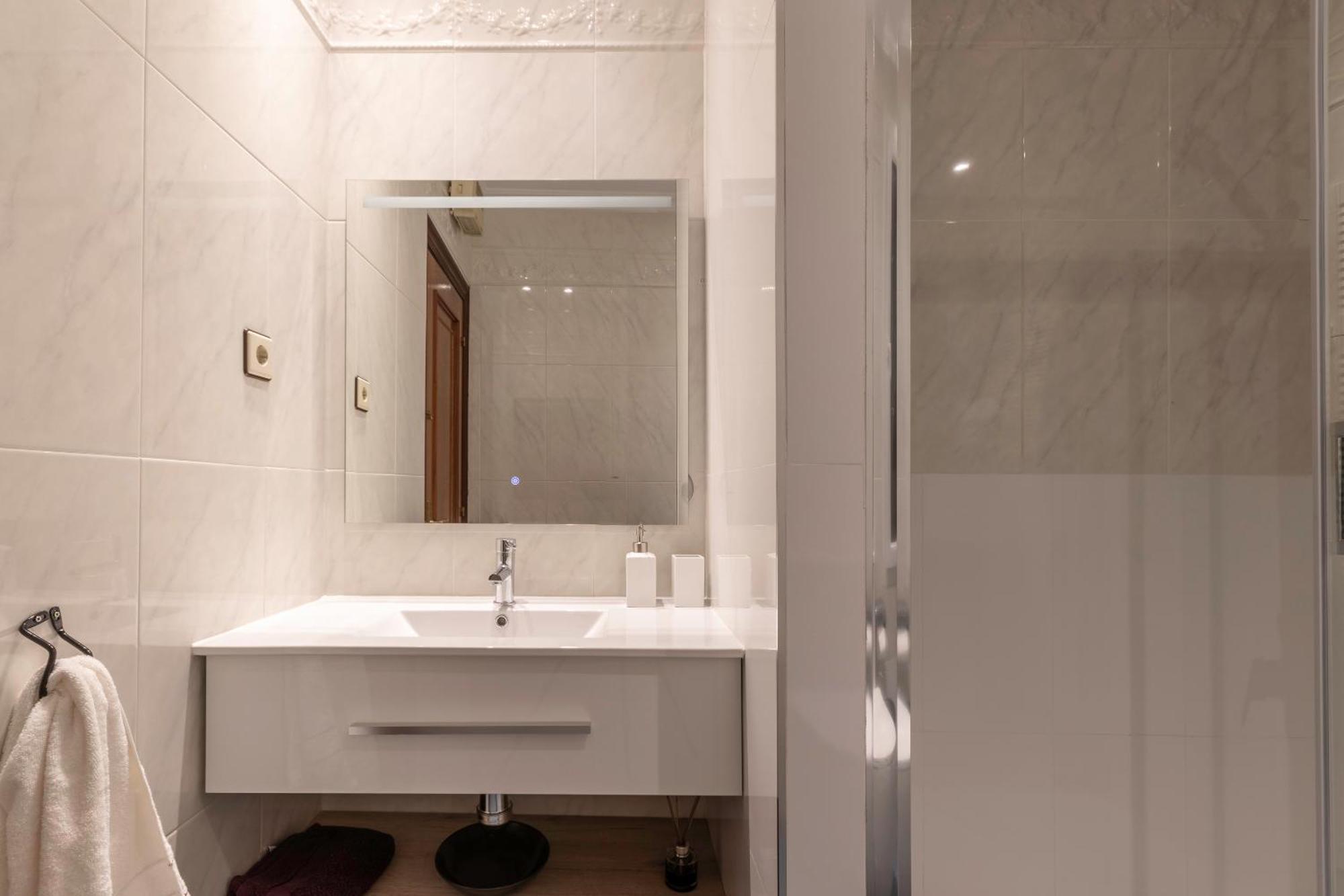 Apartamento Uribitarte Bilbao Exterior photo