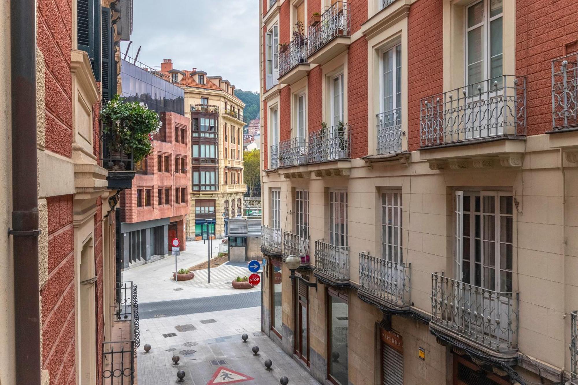 Apartamento Uribitarte Bilbao Exterior photo